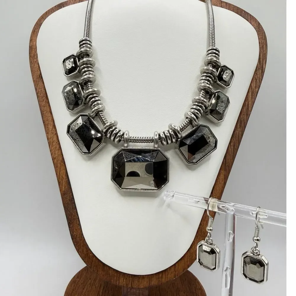 Gunmetal Statement Necklace & Earrings Set
